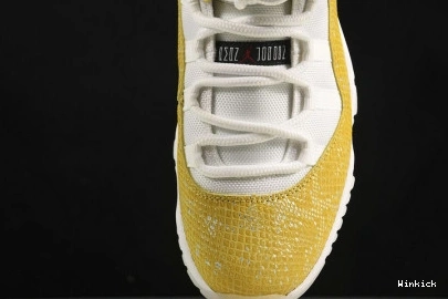 11 “Yellow Air Jordan AH7860-107 Low Snakeskin” 0901